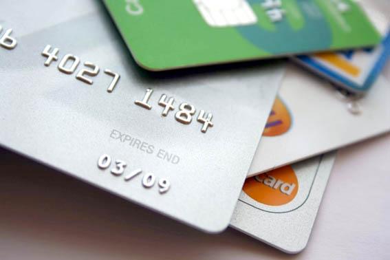 "Culmea" avionului in Siria: Pasagerii, rugati sa faca cheta pentru carburant