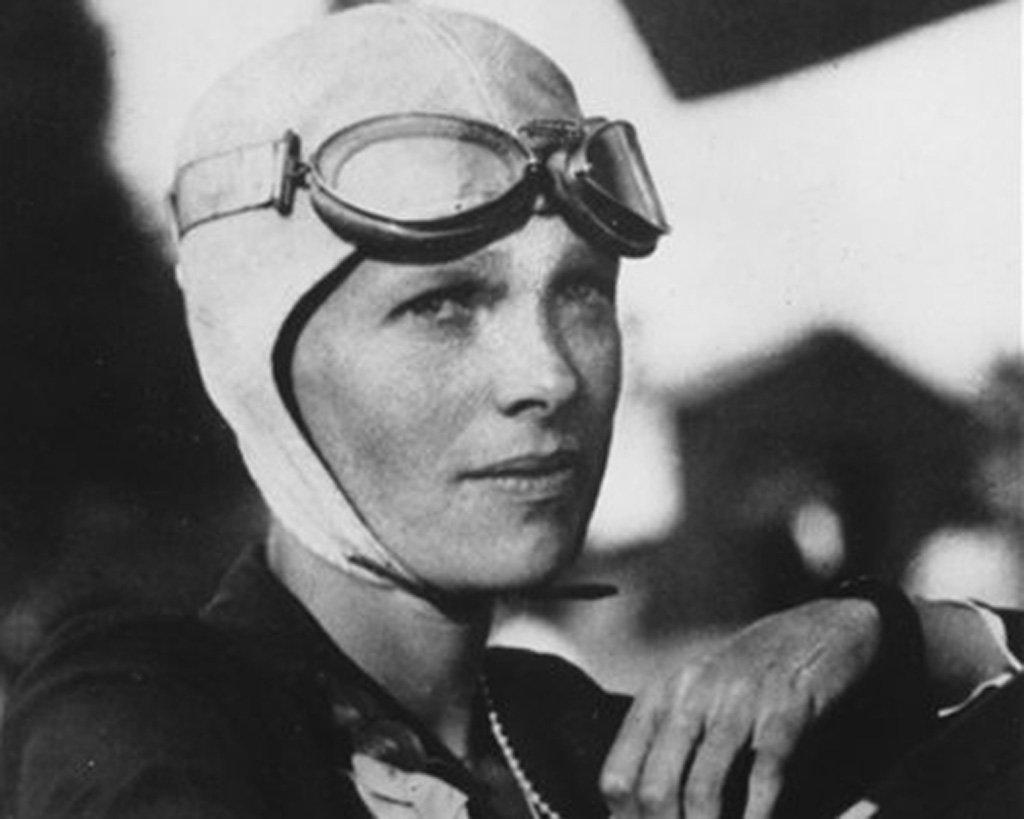 Mister elucidat? Avionul Ameliei Earhart, prima femeie care a incercat sa faca ocolul aerian al Pamantului, localizat in Pacific 