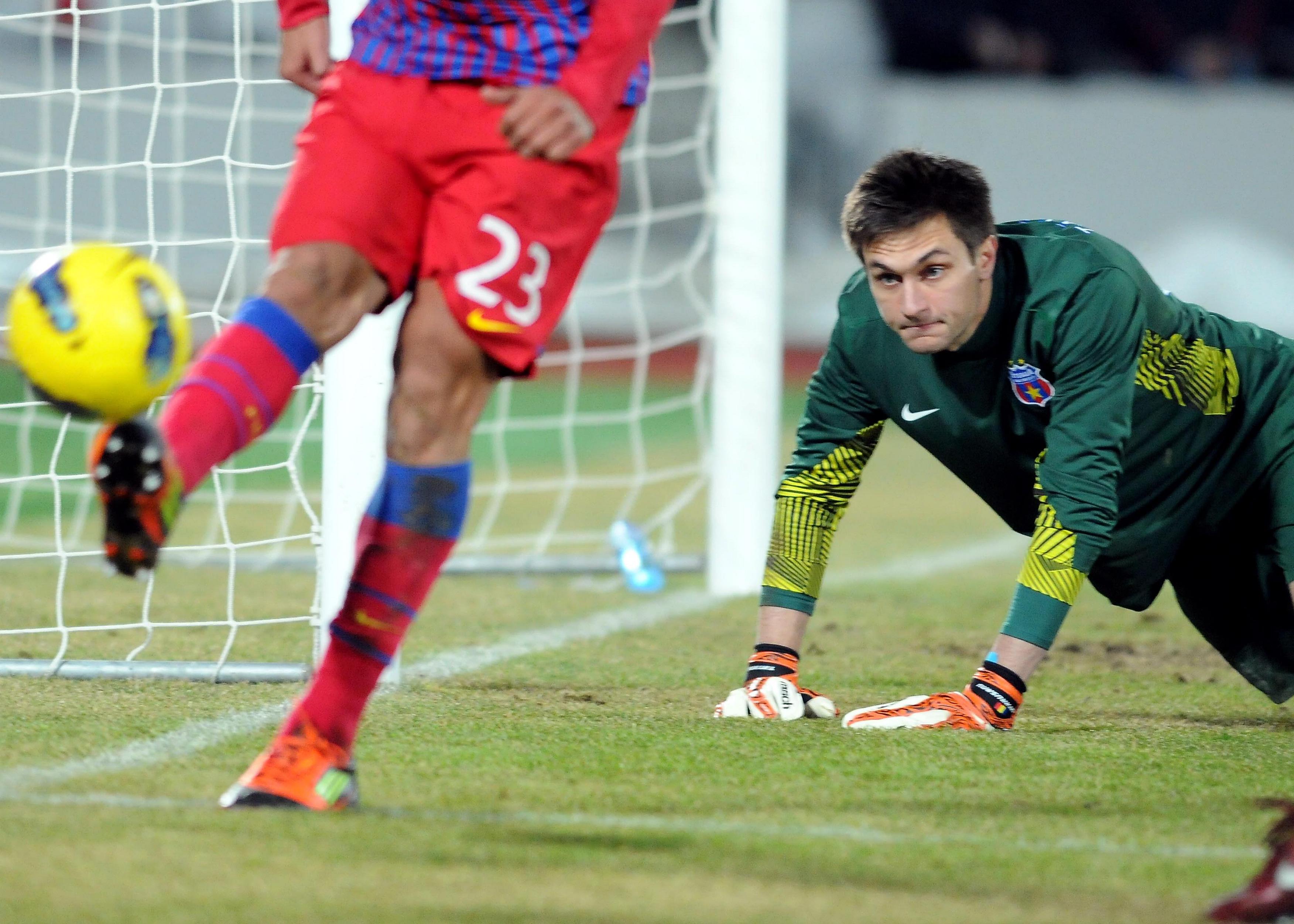 VIDEO! Steaua - Spartak Trnava 0-1/ Ingropati de Tatarusanu