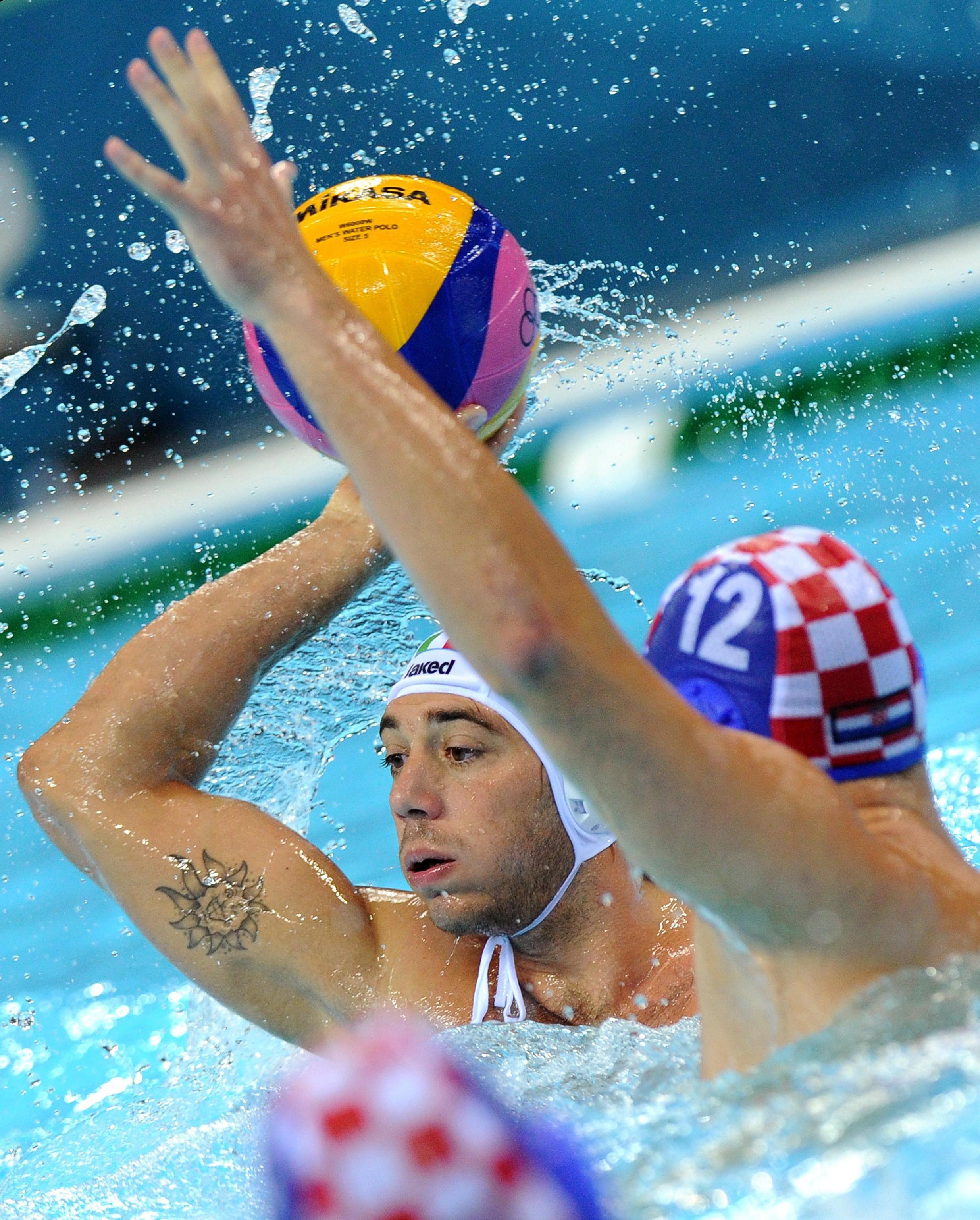 JO 2012: Meci fabulos facut de Romania la polo, insa Ungaria s-a impus cu 17-15