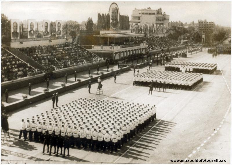 23 august 1944: De la lovitura de stat la &ldquo;Revolutia de Eliberare Sociala si Nationala&rdquo;