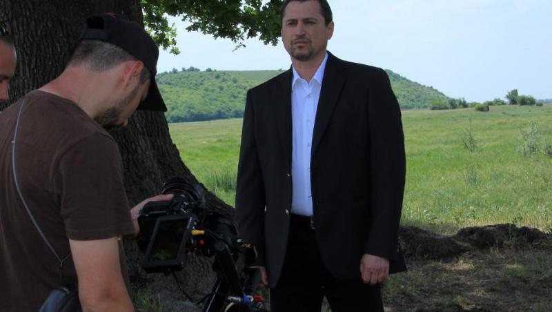 Retragerea lui Cristi Minculescu: Cine este Tony Seicarescu, noul solist al formatiei Iris