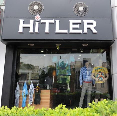 Evreii din India, ofensati de un magazin care se numeste "Hitler" si are ca simbol o svastica!