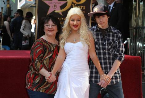 Christina Aguilera revine in muzica si pregateste un nou album