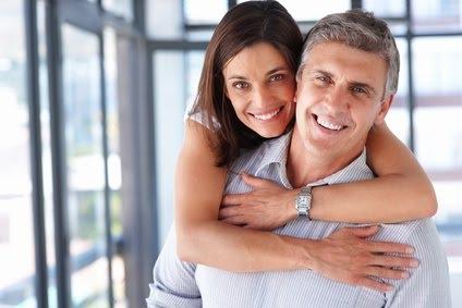 Genetica, bat-o vina! De ce traiesc femeile mai mult decat barbatii