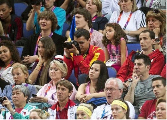 Rares Dumitrescu e fotograf la Olimpiada! Ai aici pozele lui!