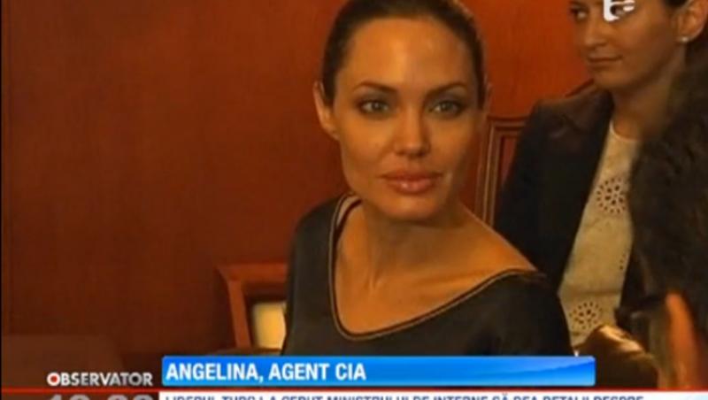 Angelina Jolie este banuita ca ar fi spion CIA