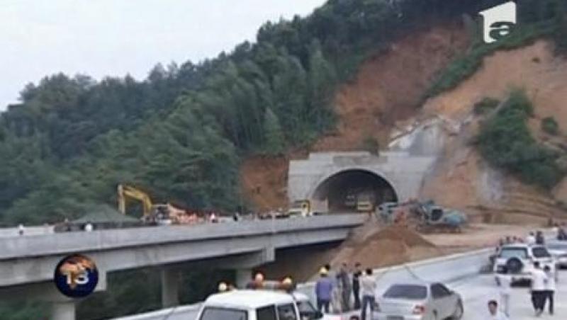 China: 16 persoane sunt captive intr-un tunel, dupa ce unul dintre pereti s-a prabusit