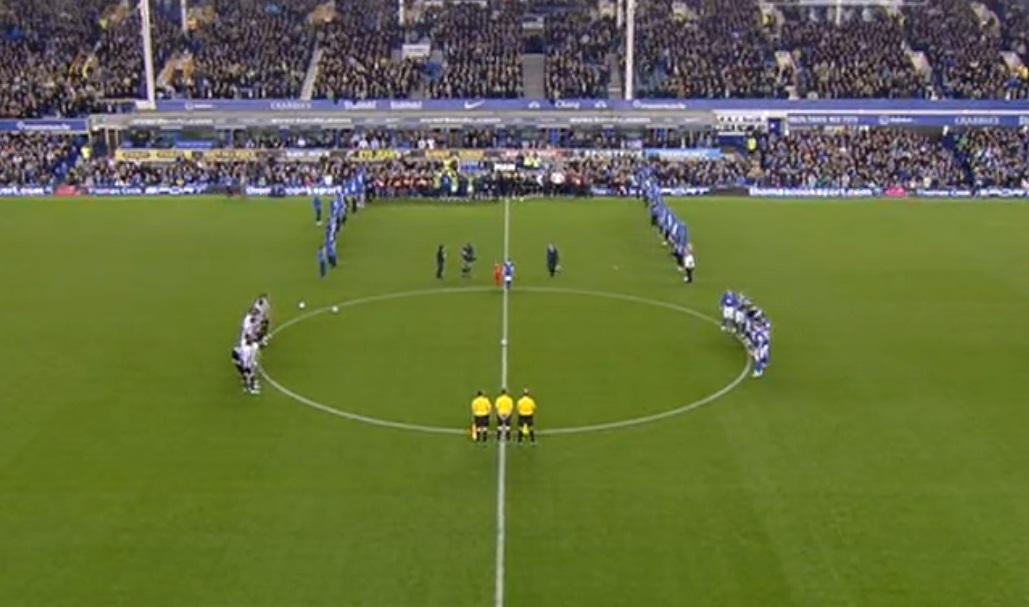 Cel mai emotionant video al anului! Respect pentru "Hillsborough"!