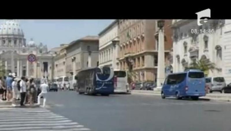 Italia: Autocarul unui grup de turisti romani a fost furat din fata hotelului