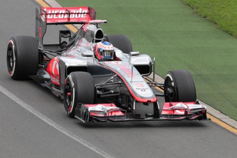 Jenson Button a castigat Marele Premiu de Formula 1 al Belgiei. Vettel si Raikkonen, pe podium