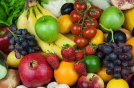 10 fructe si legume care te ajuta sa slabesti
