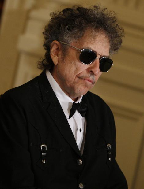 Fanii lui Bob Dylan au pornit in cautarea noului album lansat in doar 100 de copii