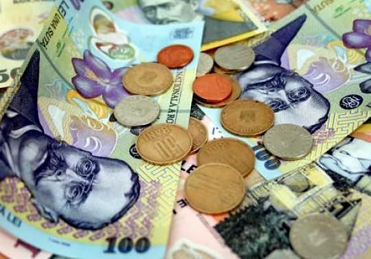 Visul frumos al relaxarii monetare, spulberat: creditele se scumpesc!