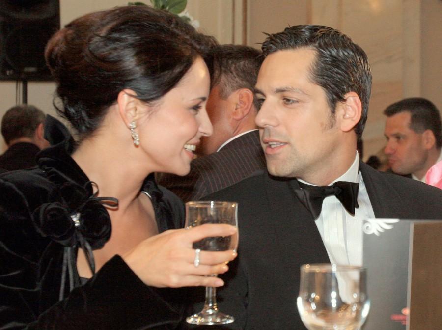 Andreea Marin si Stefan Banica Jr. au plecat in Dubai, in seara in care au anuntat divortul