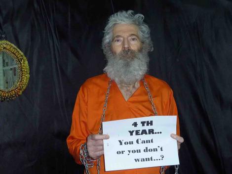 Fostul agent FBI, rapit in Iran: "Sunt la Guantanamo! Stiti unde este?"