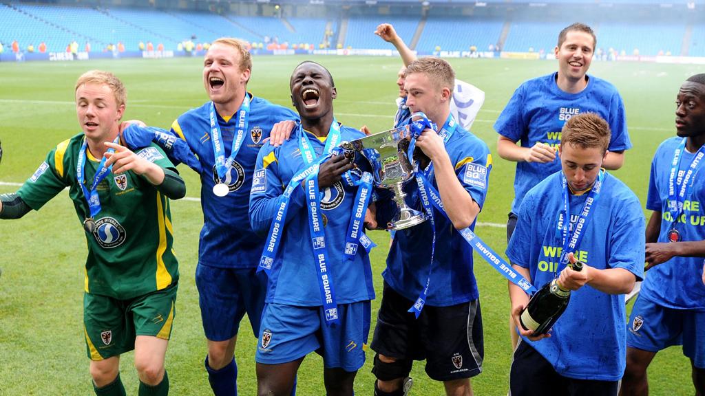 Un fotbalist de la AFC Wimbledon a intrebat pe Twitter cand are meci
