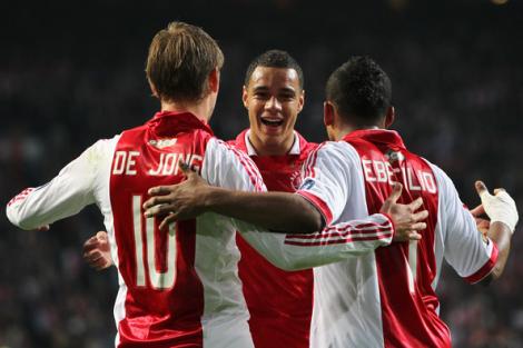 VIDEO! Asa sa trageti si cu Steaua! Ajax, ratare incredibila in amicalul cu Vasco