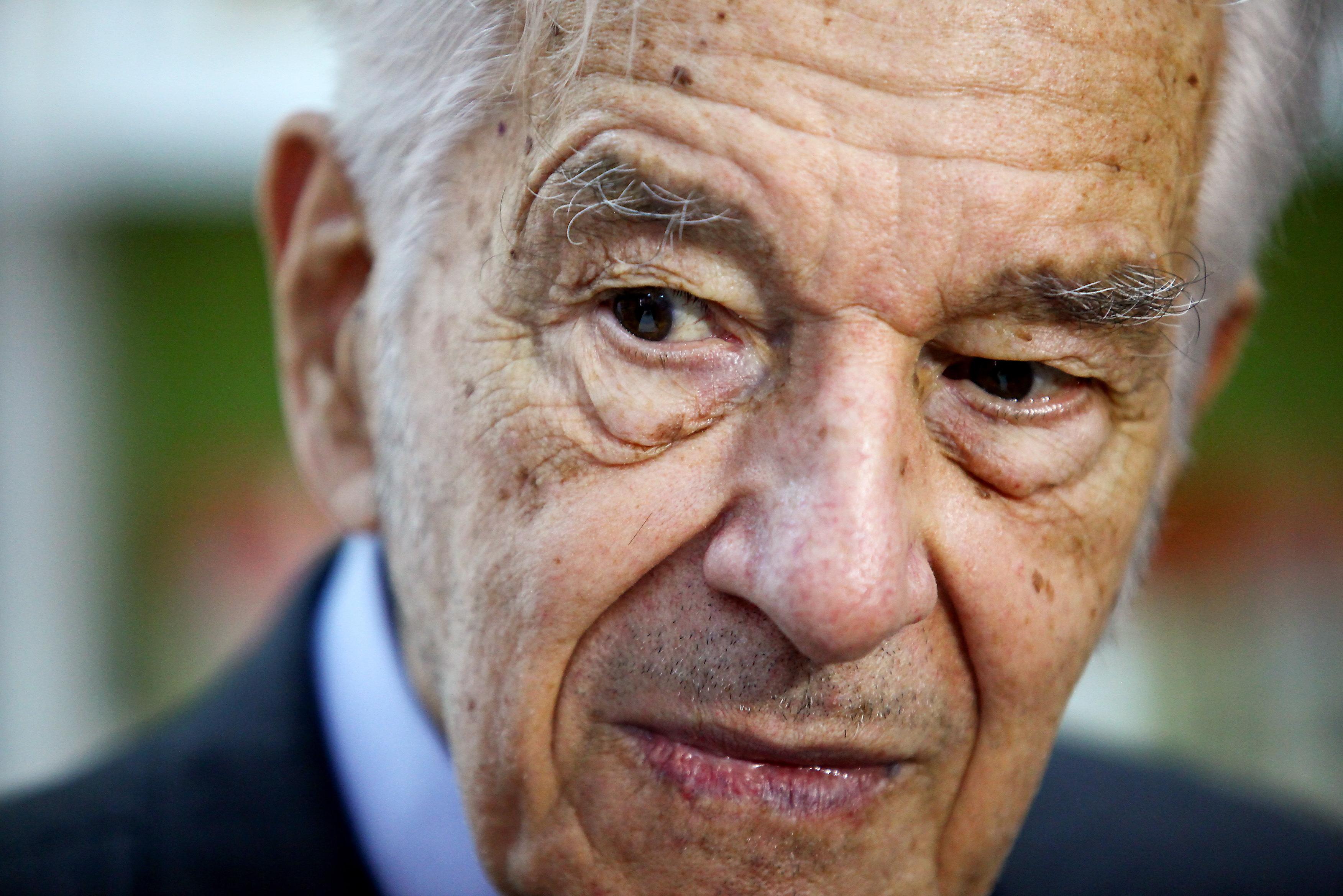 Regizorul Sergiu Nicolaescu ramane la terapie intensiva