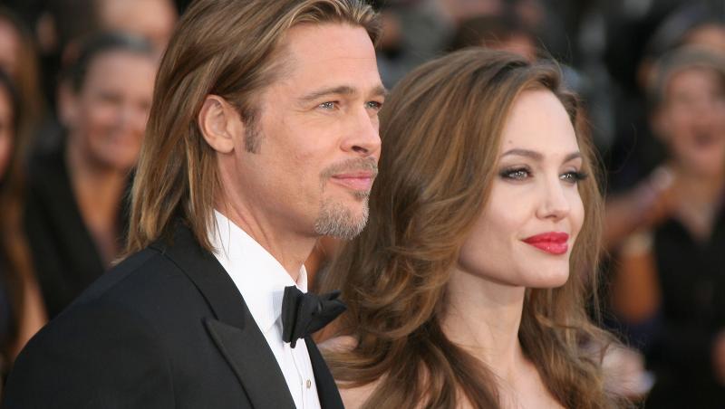 Angelina Jolie si Brad Pitt s-au casatorit in secret!