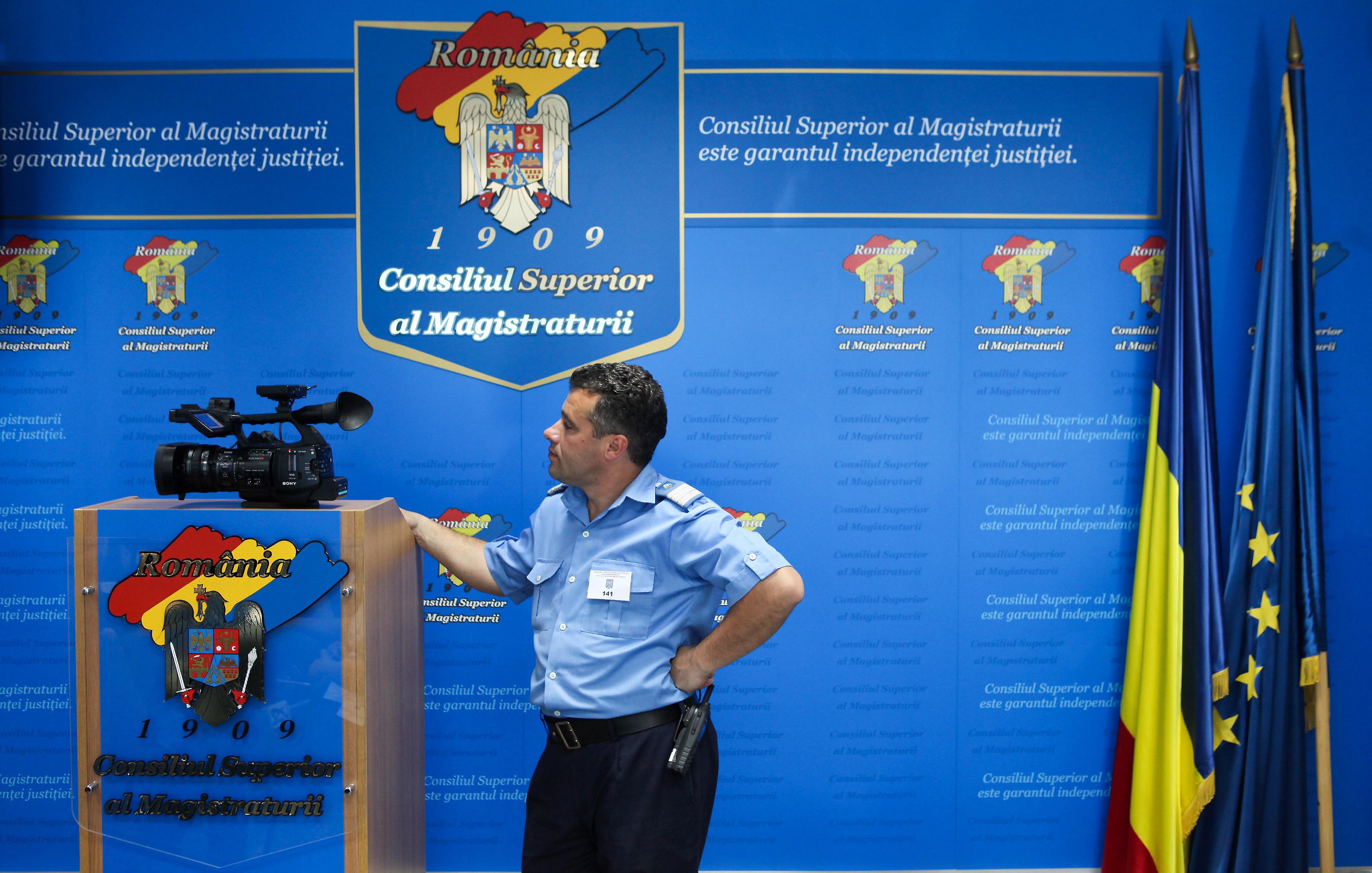 Membru CSM urmarit penal. Judecatorul este acuzat de fals intelectual