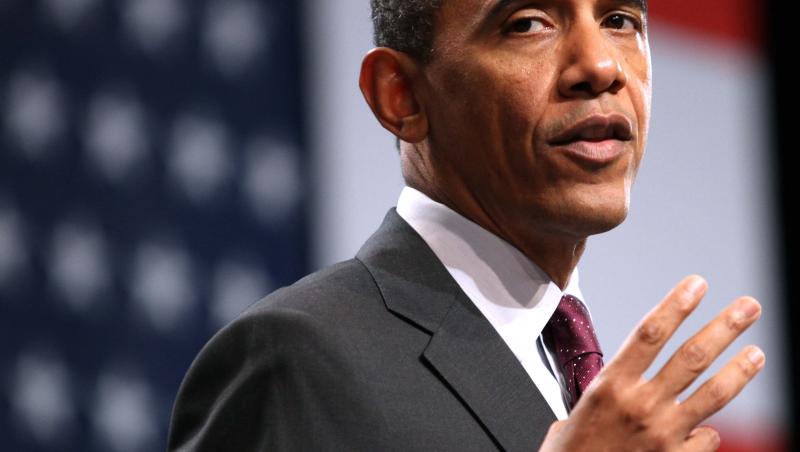 Barack Obama, un presedinte cu lipici la... muste