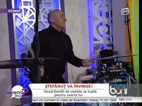 Marcel Pavel reinvie pasiunile din copilarie: Canta la tobe dupa 30 de ani!