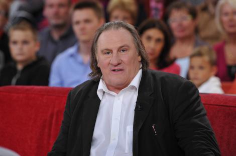 Vladimir Putin i-a acordat cetatenia rusa lui Gerard Depardieu