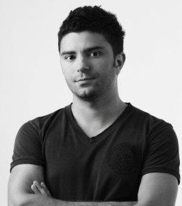 "In publicitate este ca in fotbal. Toti cred ca pot sa faca reclame si ca au idei"