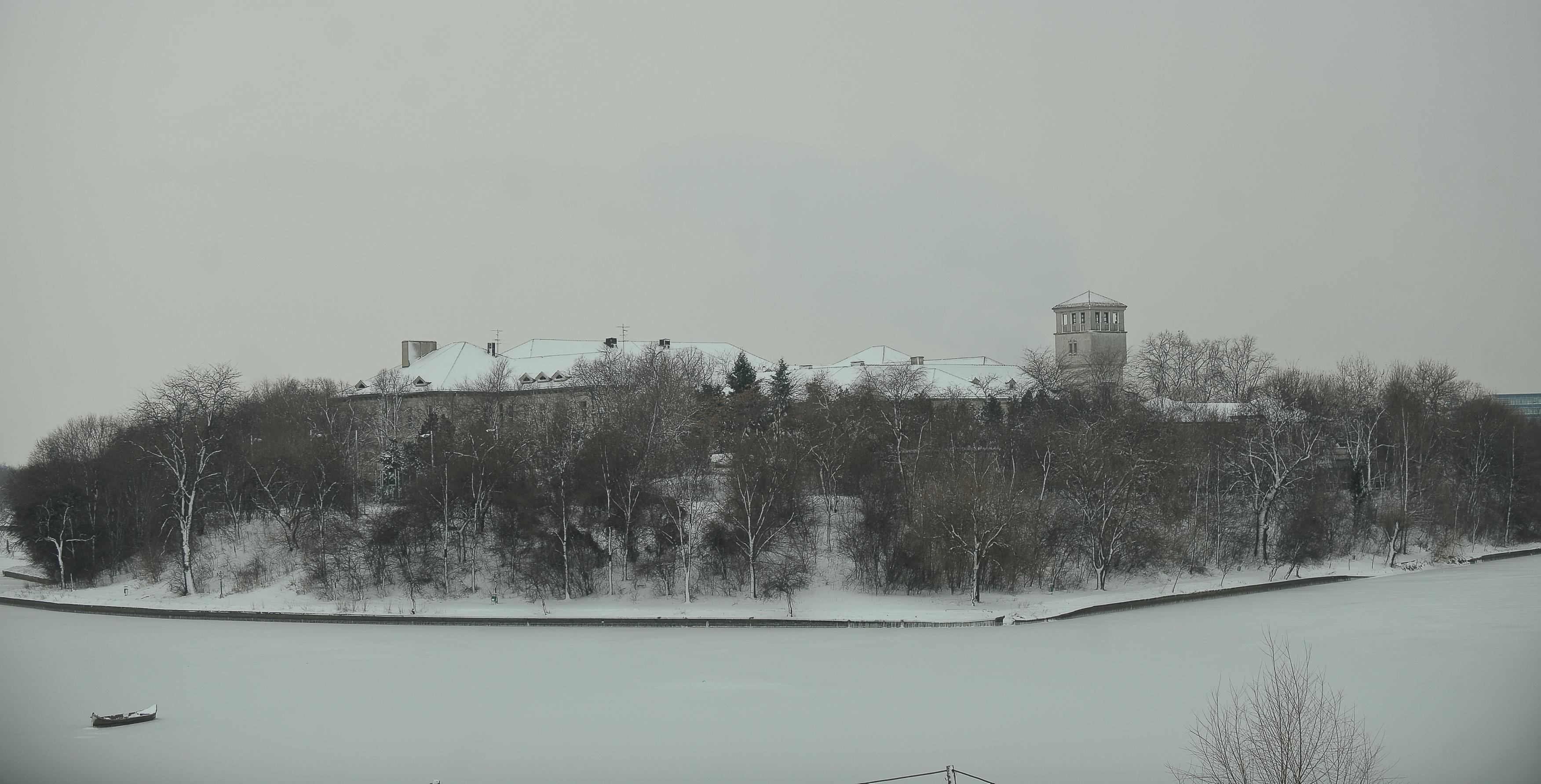 Cod galben de vant puternic: Sapte drumuri nationale au fost inchise