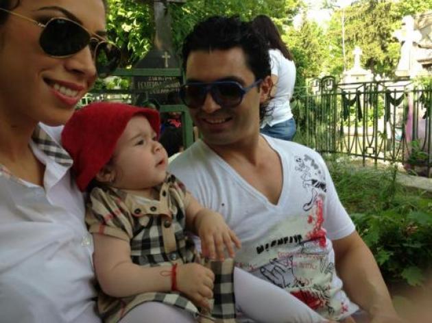 Pepe si sotia lui, criza de bone pentru fetita lor Maria