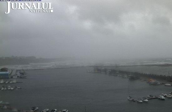  Porturi INCHISE: Vezi AICI imagini LIVE de la malul marii