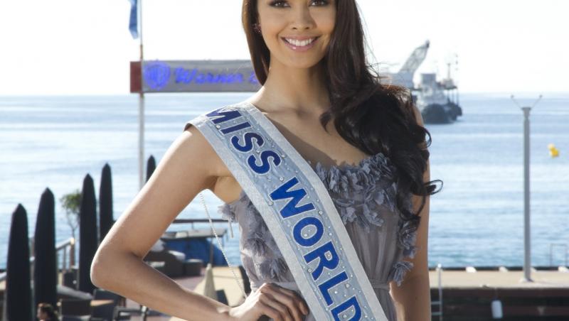 Miss World a fost primita triumfal in tara sa de origine, Filipine