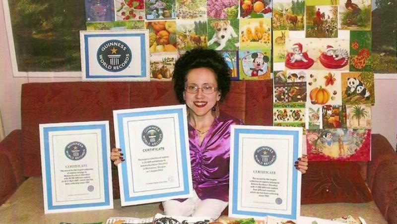 Record mondial! O femeie din Slovacia detine cea mai mare colectie de servetele din lume: 62.757 de bucati!