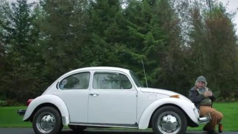 Viata amoroasa a unui mecanofil: S-a iubit cu 999 de masini, dar un Beetle i-a furat inima