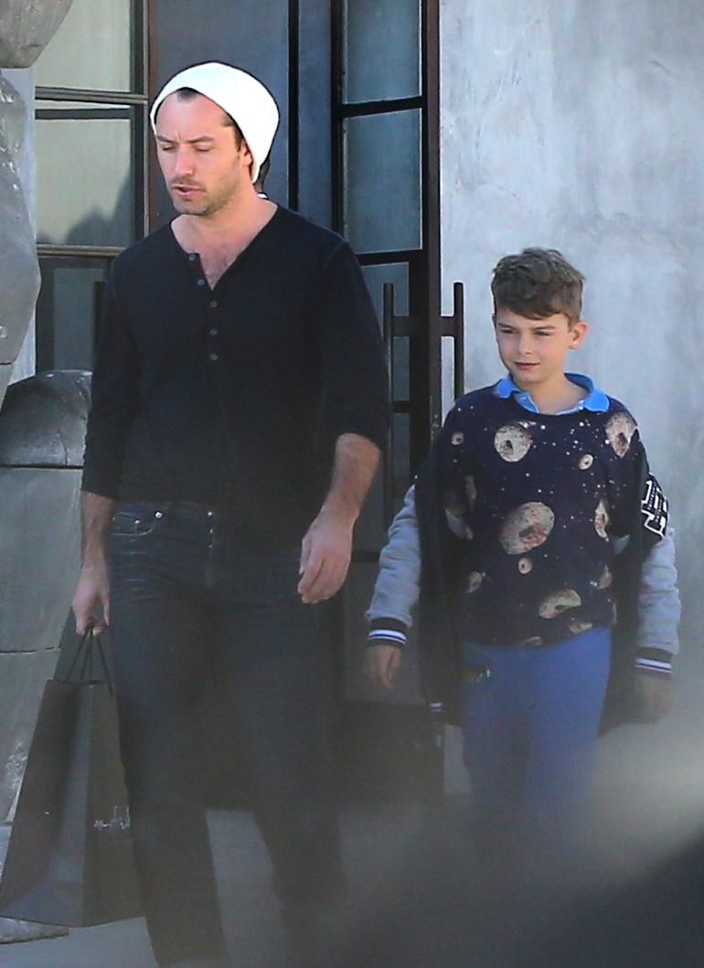 Fiul lui Jude Law, actor la noua ani: baiatul a primit rolul principal intr-un scurtmetraj 