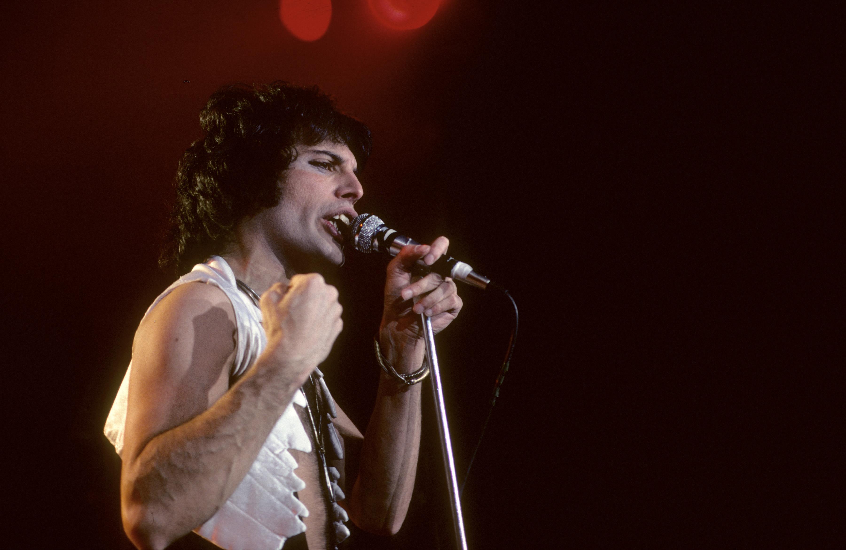 Legendele rock prind viata! Un muzeu al hologramelor va fi inaugurat la Londra