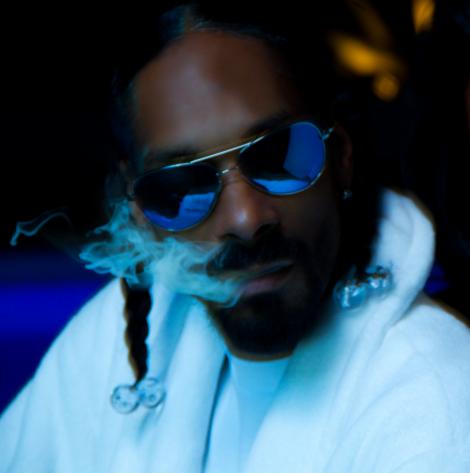 Snoop Dogg a devenit Snoopzilla. Dupa ce a fost Snoop Lion