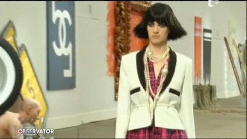 Ultima colectie Chanel, prezentata printre opere de arta, la Saptamana Modei de la Paris