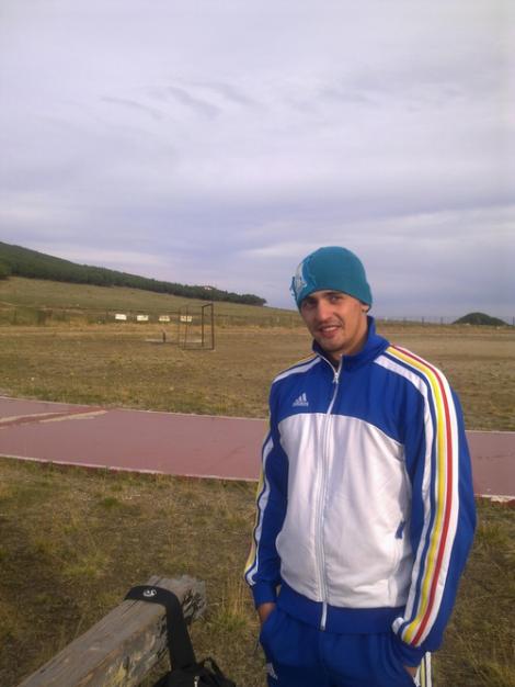 Dupa o saptamana de coma, provocata de un pumn, atletul Stefan Pavel a murit