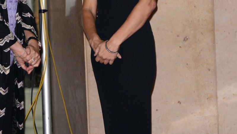 FOTO! Sandra Bullock, provocatoare pe covorul rosu