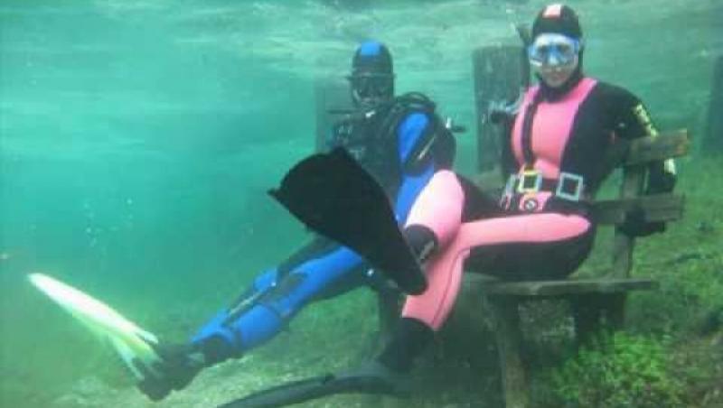 Lumea de sub ape! Lacul Verde din Austria, primul parc subacvatic din lume