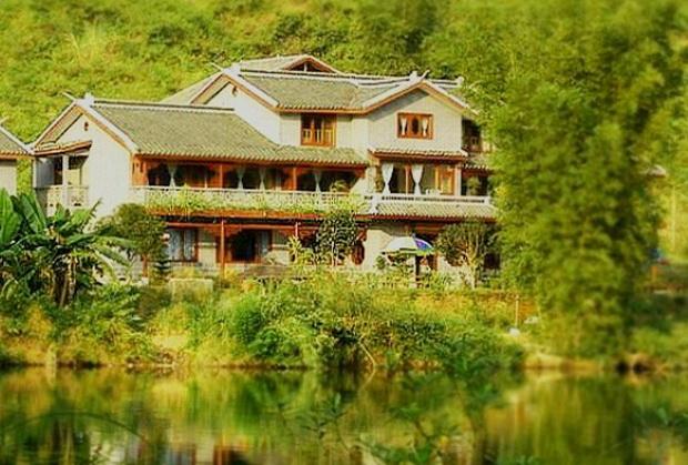 Dai un ban, da' stai la cele mai ciudate hoteluri din lume!