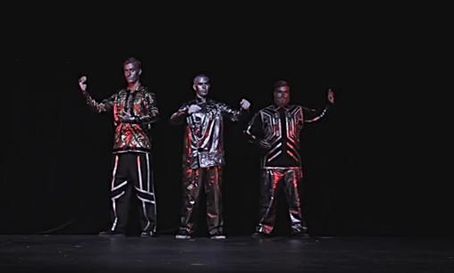 VIDEO! Peste doua milioane de vizualizari in cateva zile: Un clip cu roboti a isterizat internetul