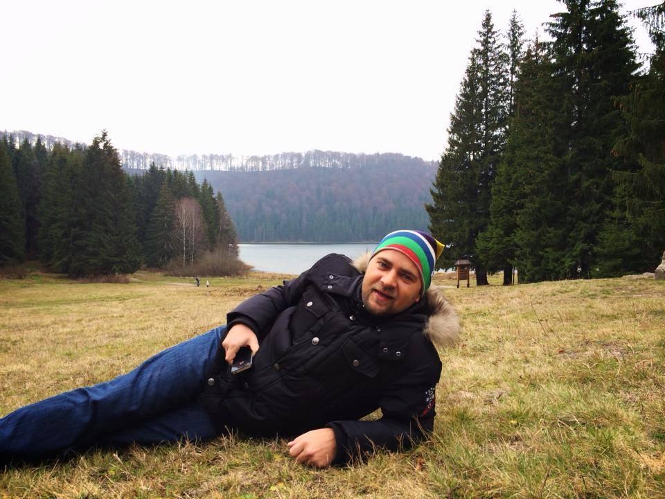 Imagine de COLECȚIE cu Cosmin Seleși. Și Ana