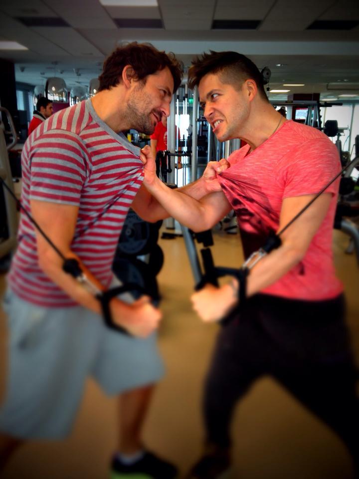 Jorge şi Andrei Aradits se duelează la sala de forţă