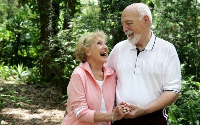 Cunoașteți două limbi străine? V-ați asigurat o bătr&acirc;nețe liniștită!