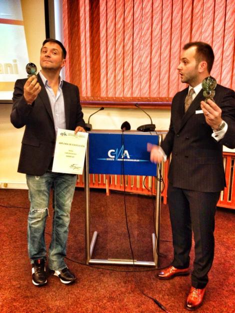 Buzdu şi Morar refuză să se maturizeze!