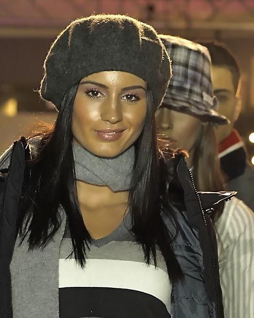 Asta este fotografia care &icirc;i place cel mai mult Geaninei Ilieş! Z&acirc;mbetul, trucul ei preferat