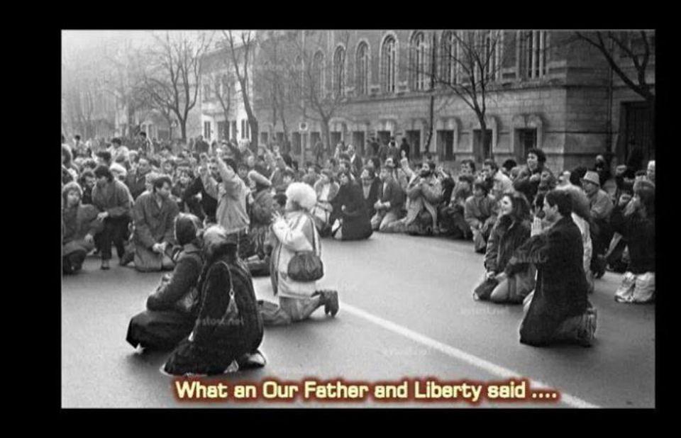 O fotografie c&acirc;t o mie de cuvinte! Mihai G&acirc;dea, respect pentru victimele de la Timişoara!